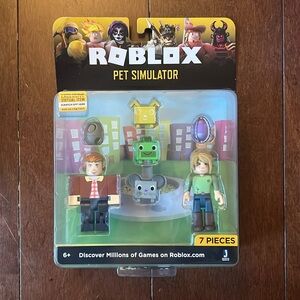 Roblox Pet Simulator 7 Pc Set with virtual item code intact